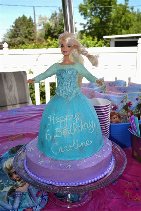 T Cakes Elsa Cake