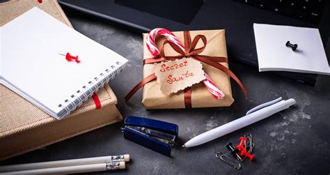 Buying The Perfect Secret Santa Present The Dos And Donts