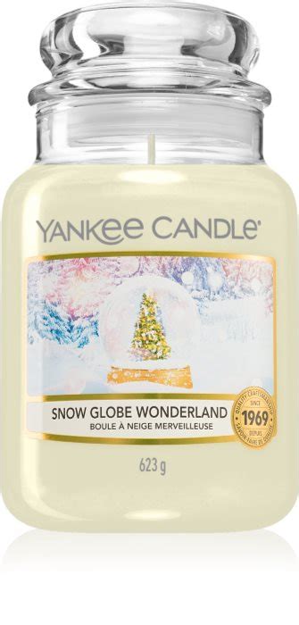 Yankee Candle Snow Globe Wonderland Scented Candle Uk