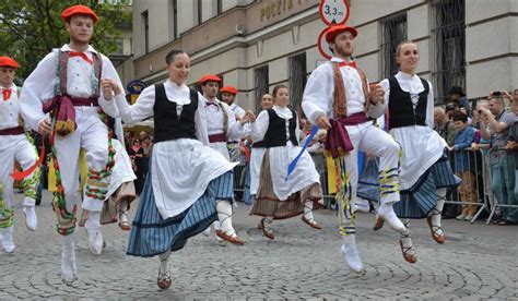 50 Międzynarodowy Festiwal Folkloru Ziem Górskich W Zakopanem