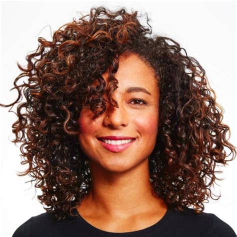 20 most electrifying and easy curly hairstyles for women hottest haircuts