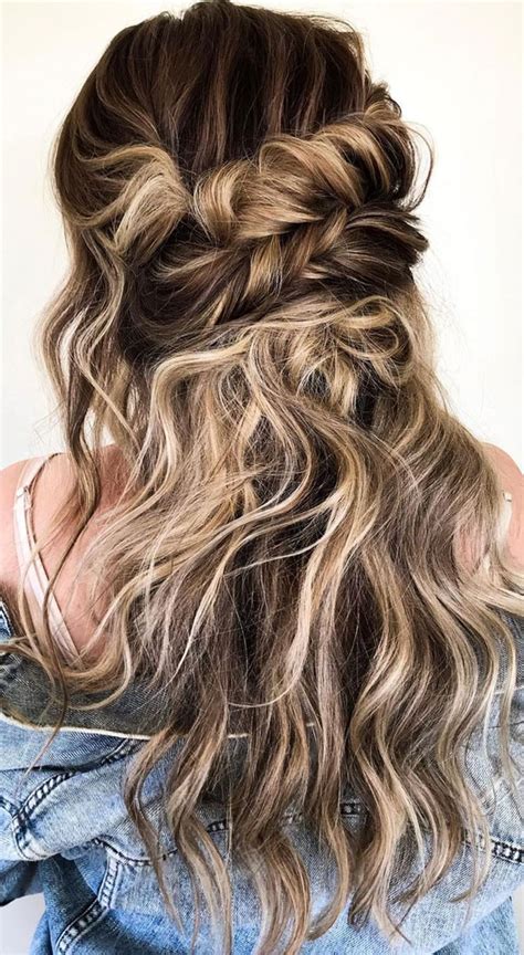 Half Up Hairstyles That Are Pretty For 2021 Boho Textured Half Up