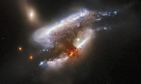 Incredible Nasa Image Shows Three Galaxies Colliding 682 Million Light Years Away