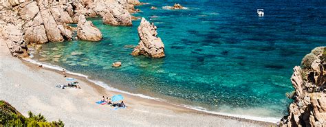 Spiaggia Di Cala Tinnari Costa Paradiso Trinità Dagultu Sardegna