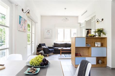 Small Tel Aviv Apartment Gets A Gorgeous Makeover And A Versatile