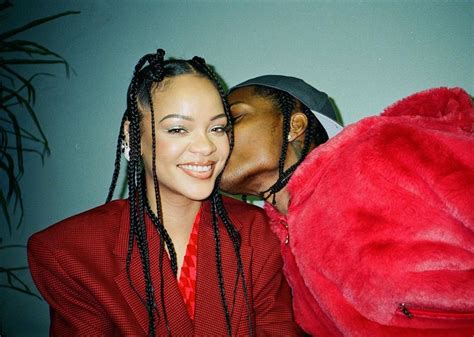 Rihanna And Aap Rocky Looking All Loved Up In New Snap Toyaz