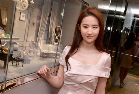 disney casts liu yifei as mulan in live action remake