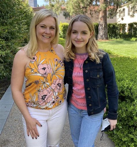 Melissa Joan Hart Mckenna Grace Mckenna Grace Melissa Joan Hart