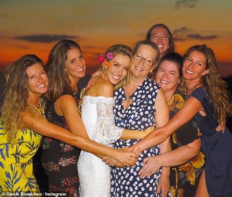 gisele bundchen wishes her beautiful twin sister a happy 39th birthday daily mail online