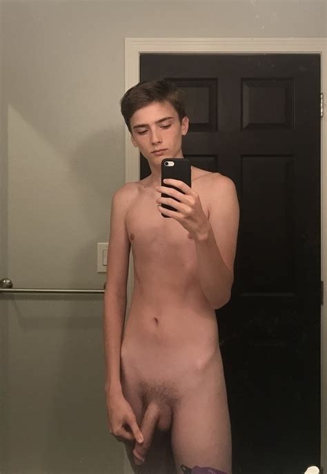 Horny Guys Nude Self Pictures Gay Porn Wire