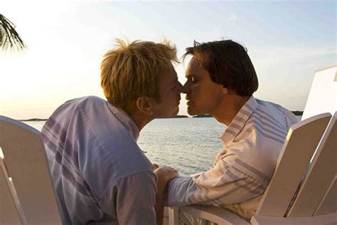 I Love You Phillip Morris Film Review Jim Carrey Ewan Mcgregor Make Unique Couple In