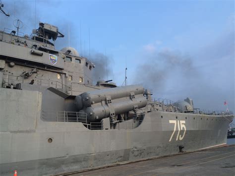 Foto Kapal Perang Rusia The Destroyer Bystriy