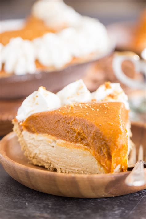 No Bake Double Layer Biscoff Pumpkin Cheesecake The Gold Lining Girl
