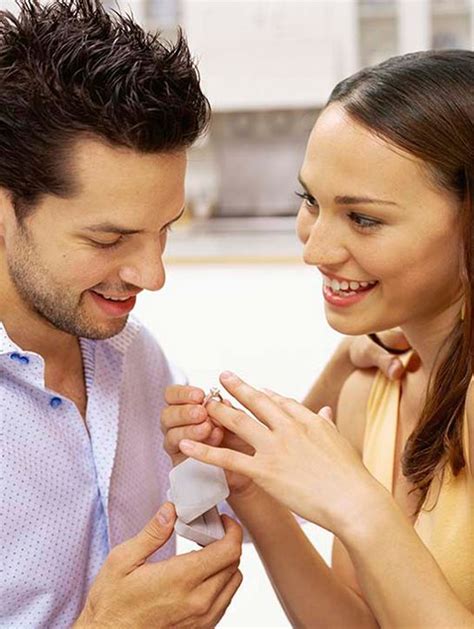 you re engaged now what the 12 things you need to do right after you get the ring romantic
