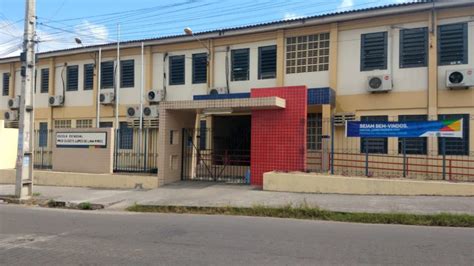 Estudantes Do Ensino Médio Retornam às Escolas Estaduais De Pernambuco