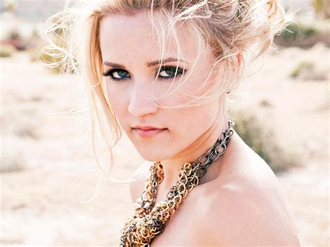 Jul 25, 2021 08:50am challenge corner: Emily Osment | Emily osment, Emily, Beauty