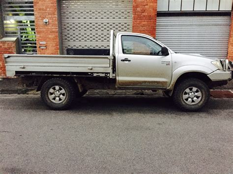 2005 Toyota Hilux St Ute Vehicles And Motorbikes 4wd Utes For
