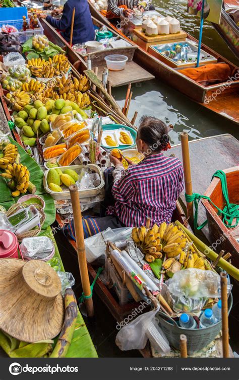 Damnoen Saduak Floating Market Bangkok Thailand — Stock Photo