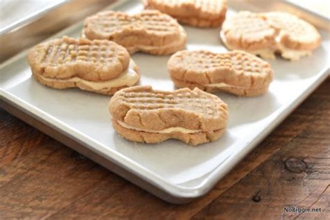 A fun easy treat that kids can even decorate on their own! 25+ Creative Nutter Butter Cookies | NoBiggie