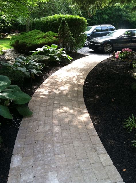 Best Curved Paver Walkways For Adding Style To Your Lebanon Pa