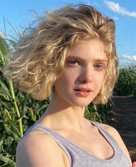 Elena Kampouris Biography Imdb