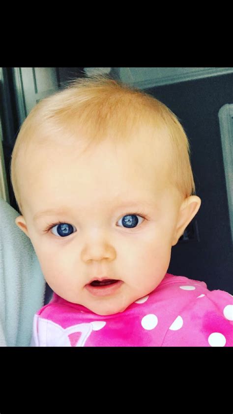 Pin By Megan Kilbane On Cuteness Baby Face Cute Face