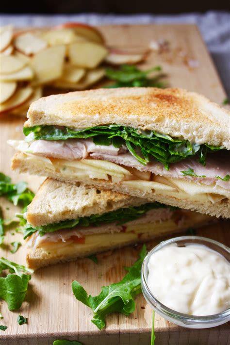 Turkey Apple And Brie Sandwich With Apple Cider Mayo