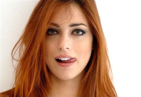 Miriam leone is an italian television personality and beauty pageant titleholder who won the miss italia 2008 beauty contest. Miriam Leone | a letto senza niente addosso | FOTO