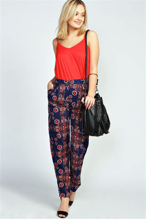 15 Perfect Pairs Of Patterned Pants To Rock This Spring Stylecaster