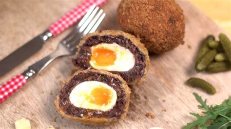 Watch Black Pudding Scotch Egg Food Network Uk