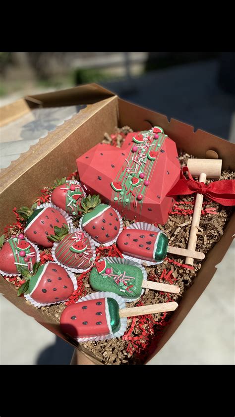 Your chocolate dessert heart strawberries stock images are ready. Pin by Briana Partida on Breakable hearts in 2020 ...
