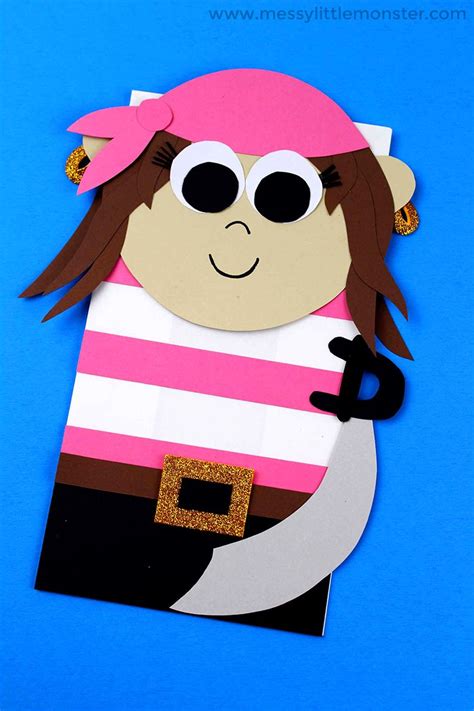 Pirate Paper Bag Puppet - a Fun Pirate Craft for Kids | Paper bag puppets, Pirate crafts, Pirate ...