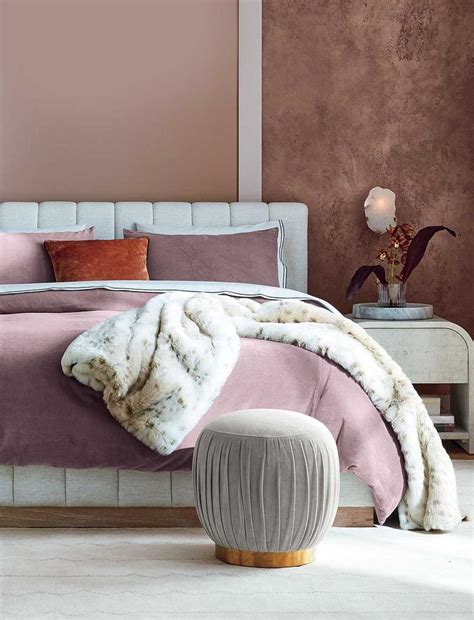 Since bedrooms are the most private room of the house—limited to only a few, select designing a bedroom to perfectly reflect your personality might seem like a tall order, but it's not impossible. New Sheets and Duvets in a Bedroom Setting (With images ...