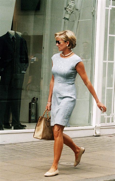 Princess Dianas Shopping Look Makes Us Rethink The