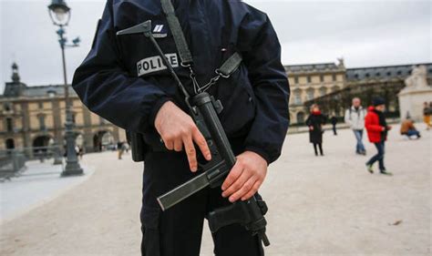 French Police Demand Right To Carry Guns Because Of Islamic Threat