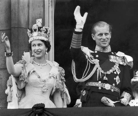 Queen Elizabeth Iis Coronation Heres What Actually Happened On June