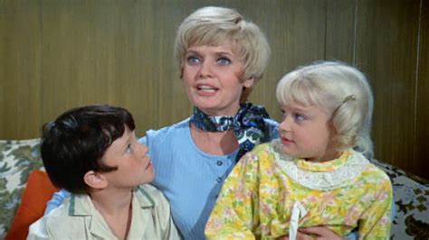 Watch The Brady Bunch Season Episode To Move Or Not To Move