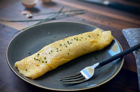 How To Make The Perfect Omelet Recipe Alton Brown