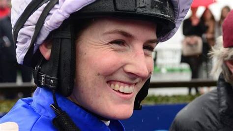 Grand National 2018 Three Female Jockeys At Aintree For First Time In