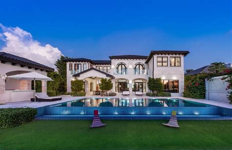 Transitional Waterfront Mansion In Miami Beach On Market For 219 Million