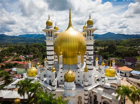 7 Beautiful Mosques Around Malaysia Journify