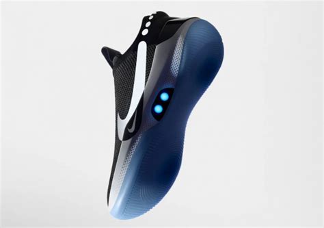 Nikes New Self Lacing Smart Basketball Shoe Is The Future Of The Game