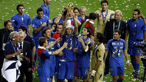 Evolução do escudo da seleção italiana. Mundo Positivo » Inusitado! Campeão do mundo com a Itália ...
