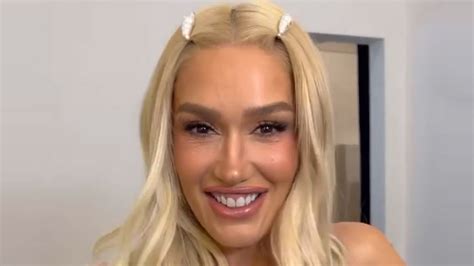 Gwen Stefani 53 Claps Back At Photoshop Claims And Shows Off Her Real