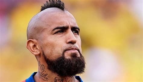 Born 22 may 1987) is a chilean professional footballer who plays as a midfielder for serie a club inter milan and the chile national team. Football, Arturo Vidal falemaʻi i Chile mo Covid: 'Tui tui'