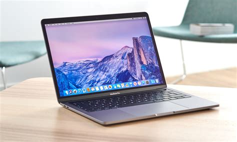 新款13英寸macbook Pro已在路上！或将采用剪刀键盘 雷科技