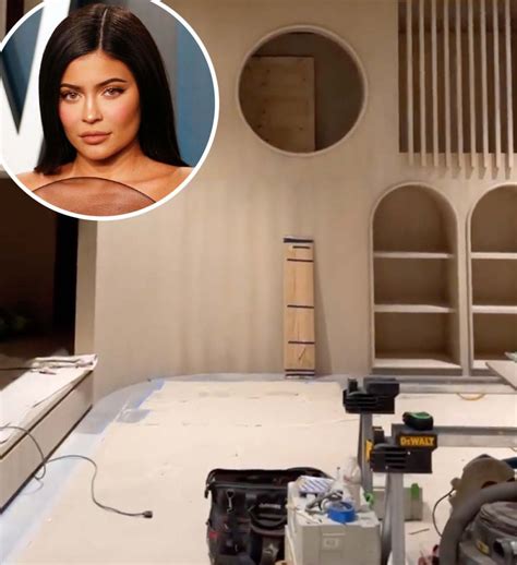 Kylie Jenner Gives Tour Of Stormis Luxurious New Playroom In Touch Weekly