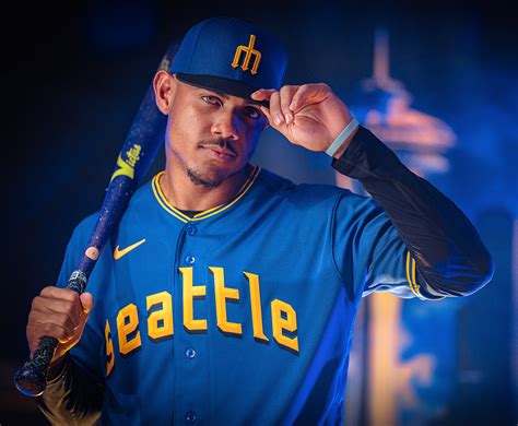 Mariners New City Connect Uniform Taps Into Citys Long Baseball