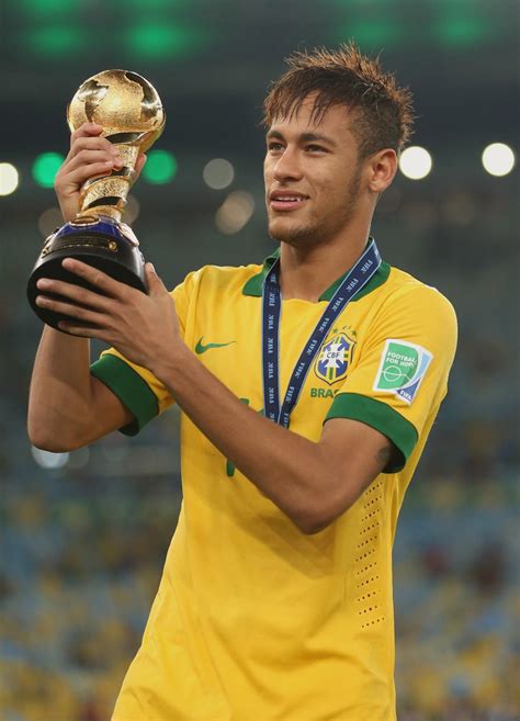 Qual é A Altura Do Neymar