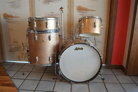 Ludwig 1960s Vintage Champagne Sparkle Drums W 8 Lug Snare Reverb